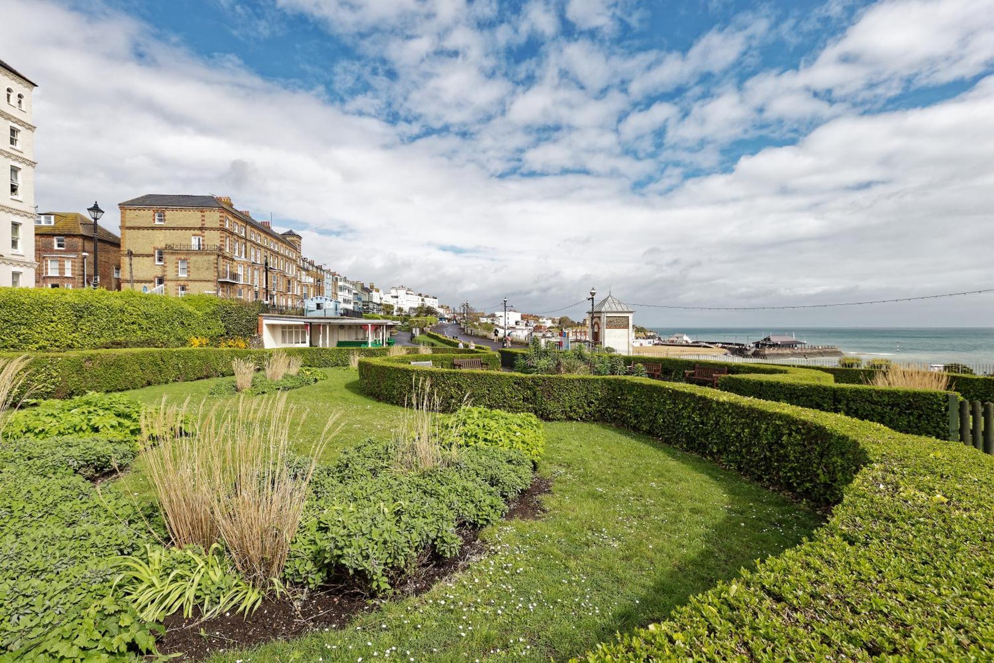 Viking Bay View 3 Bed Apartment Broadstairs Exterior foto
